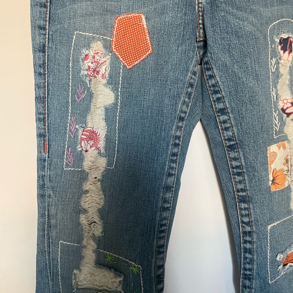 True Religion unique patchwork jeans - Picture 10 of 16